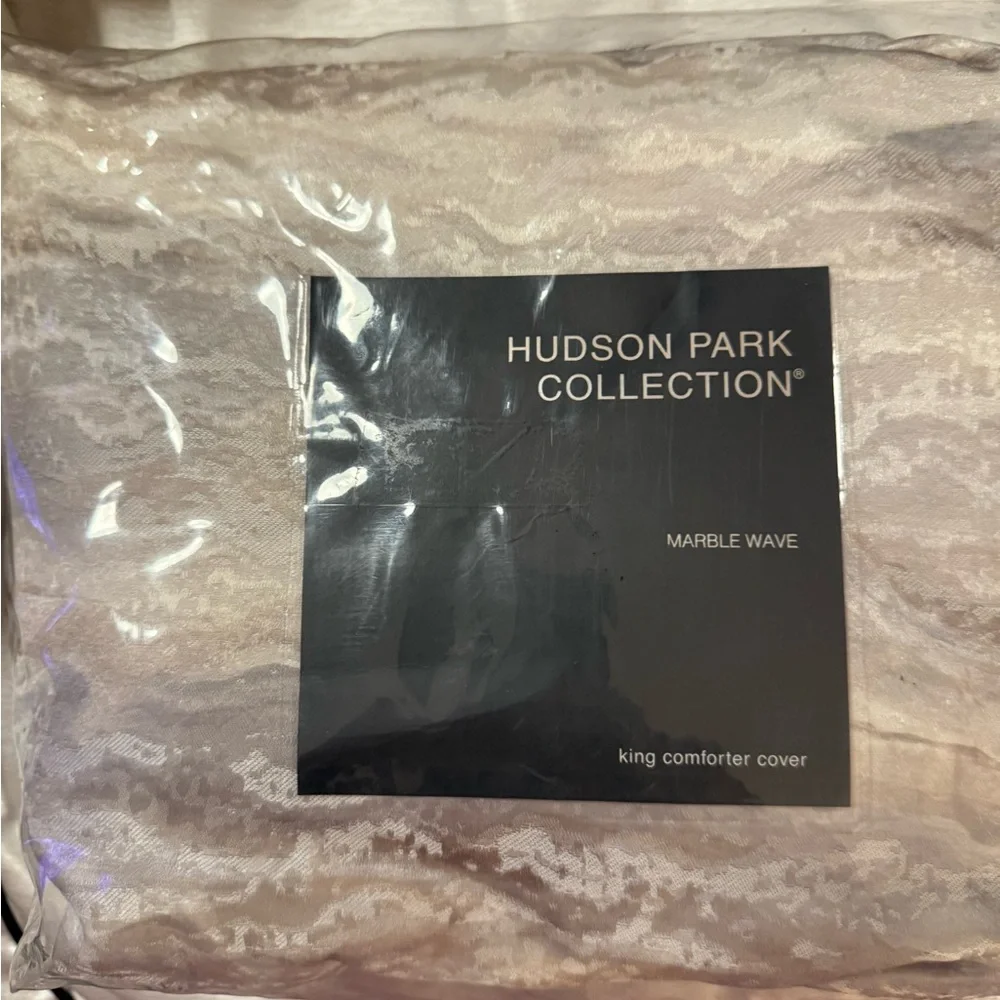 Hudson Park Cream and Gray King Comforter Set
